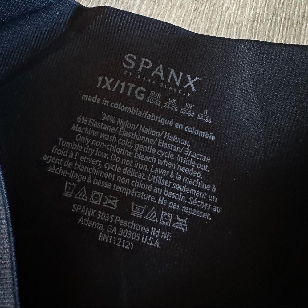 New Spanx Look At Me Now Leggings - Picture 7 of 8